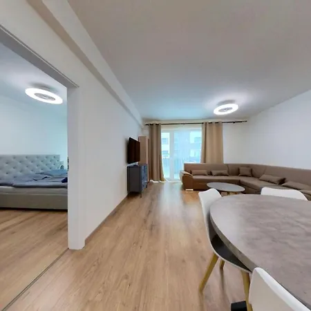 شقة Air-conditioned 2 Apartment, Balcony, New Building, 201 *