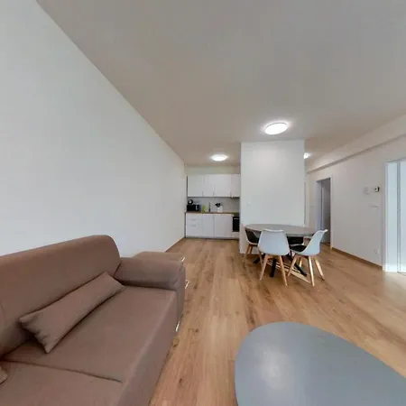 Air-conditioned 2 Apartment, Balcony, New Building, 201 Апартаменты